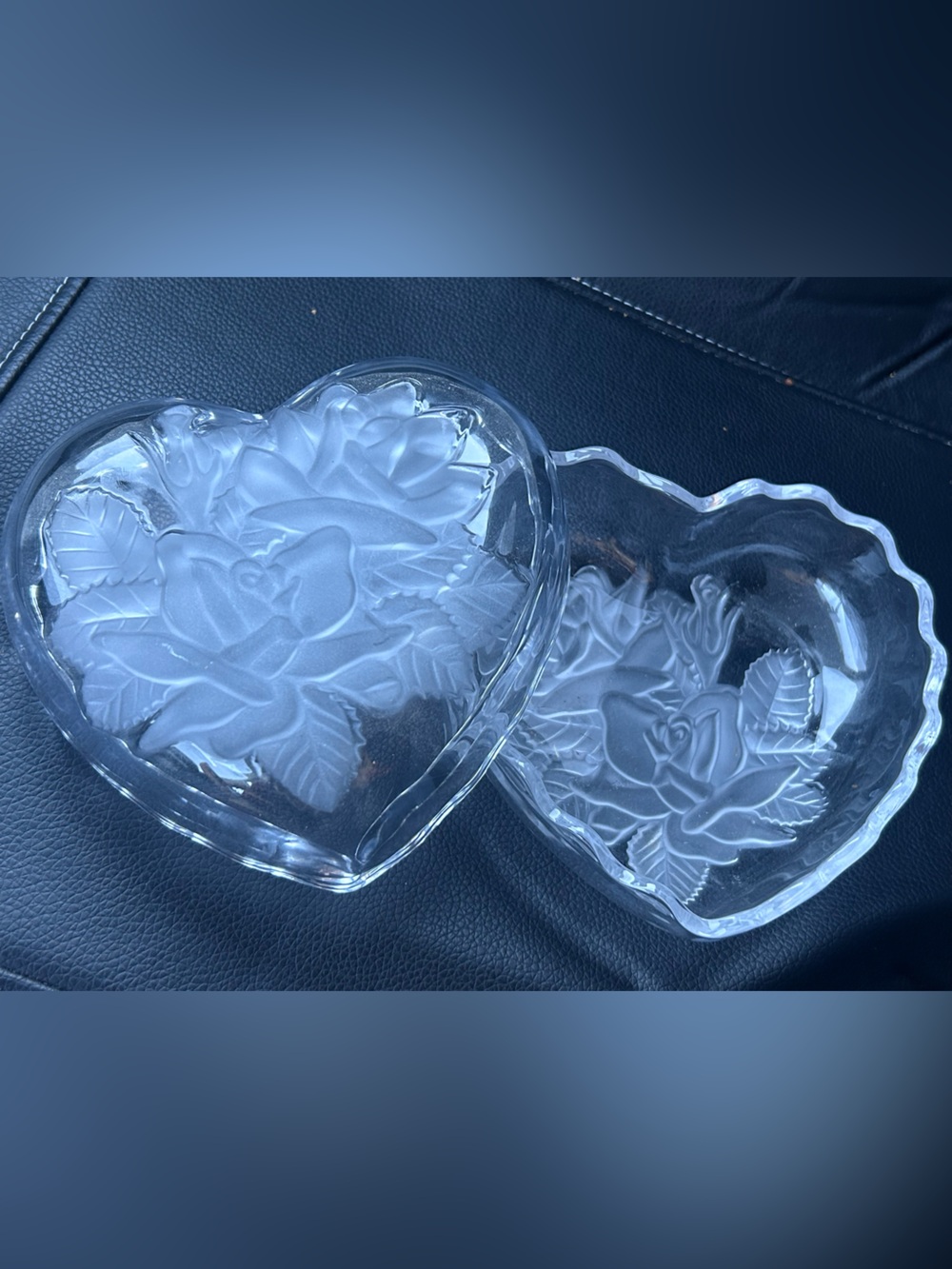 Heart-Shaped Cyrstal Trinket Dish Embossed Frosted Roses